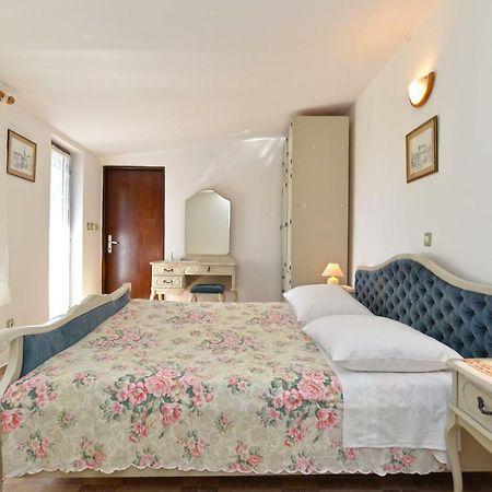 שטיניאן Apartments Elsa 534 מראה חיצוני תמונה