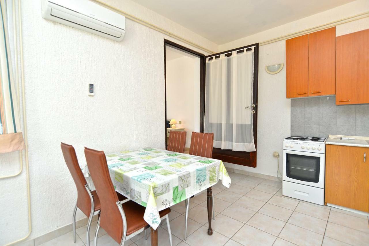 שטיניאן Apartments Elsa 534 מראה חיצוני תמונה